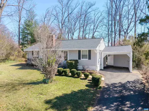 120 W Park Dr, Charlottesville, VA 22901
