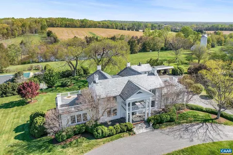 8199 Scottland Farm Dr, Esmont, VA 22937