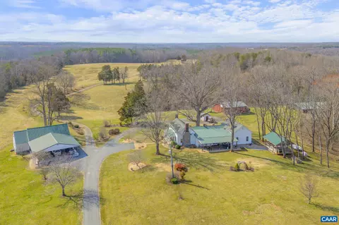 1353 Banton Shop Rd, Dillwyn, VA 23936