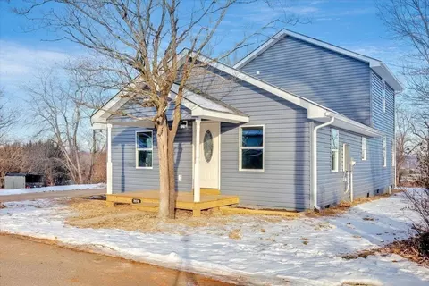 2074 Rice Ave, Waynesboro, VA 22980