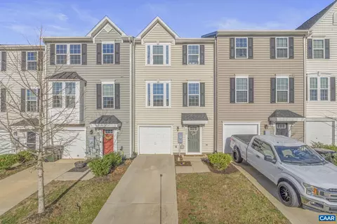 2086 Elm Tree Ct, Charlottesville, VA 22911
