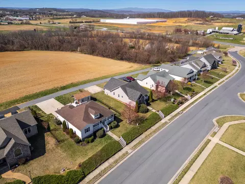 105 Stone Dr, Stuarts Draft, VA 24477 photo 58