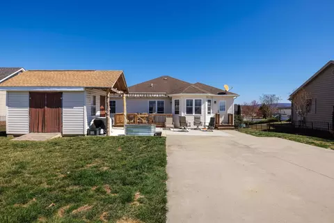 105 Stone Dr, Stuarts Draft, VA 24477 photo 47