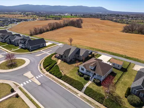 105 Stone Dr, Stuarts Draft, VA 24477 photo 60