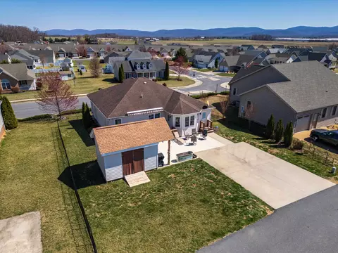 105 Stone Dr, Stuarts Draft, VA 24477 photo 56