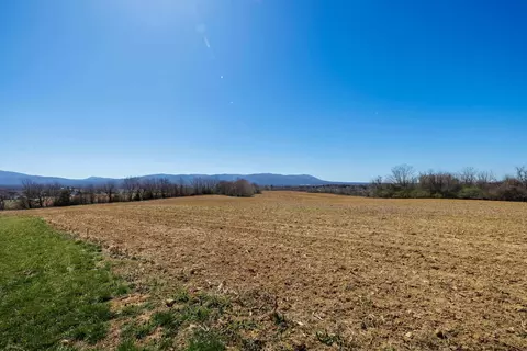 105 Stone Dr, Stuarts Draft, VA 24477 photo 50