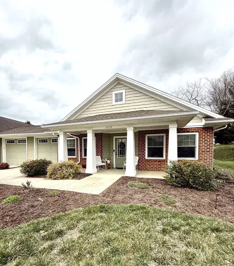 2636 Greenport Dr, Harrisonburg, VA 22801