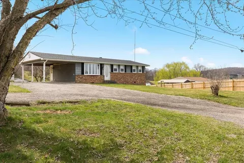 1257 Lacey Spring Rd, Harrisonburg, VA 22802