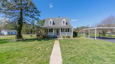 4544 E Side Hwy, Grottoes, VA 24441