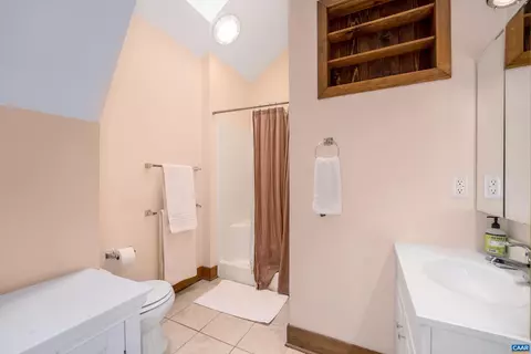 14 E Laurel Dr E, Madison, VA 22727 photo 44