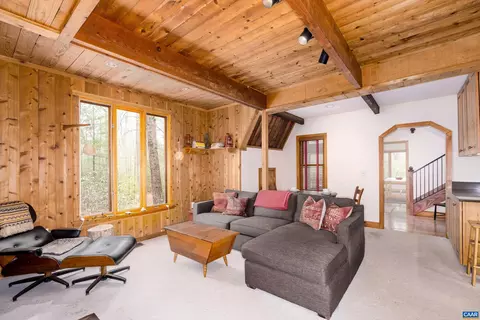 14 E Laurel Dr E, Madison, VA 22727 photo 8