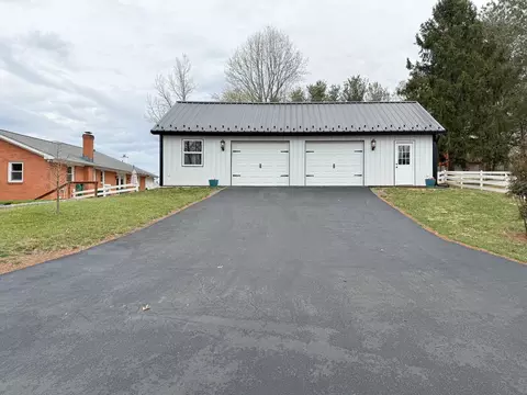 301 Guthrie Rd, Stuarts Draft, VA 24477 photo 56