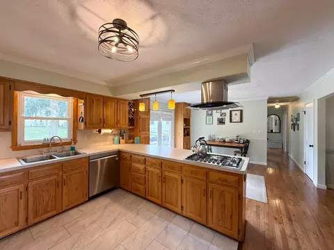 301 Guthrie Rd, Stuarts Draft, VA 24477 photo 23