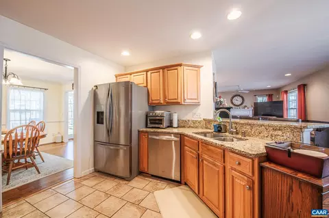 116 Riverside Dr, Palmyra, VA 22963 photo 9