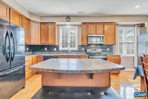 1060 Pendleton Dr, Waynesboro, VA 22980 photo 20