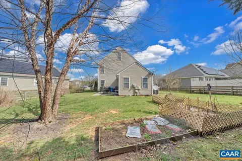 1060 Pendleton Dr, Waynesboro, VA 22980 photo 37