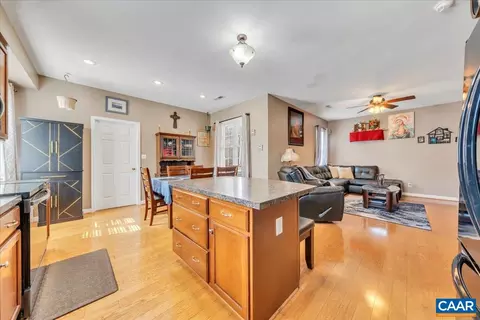 1060 Pendleton Dr, Waynesboro, VA 22980 photo 21