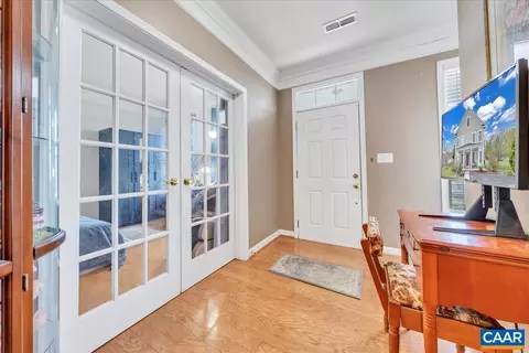 1060 Pendleton Dr, Waynesboro, VA 22980 photo 13