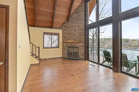 Living - 19 Hawks Pl, Palmyra, VA 22963 photo 3 of 3