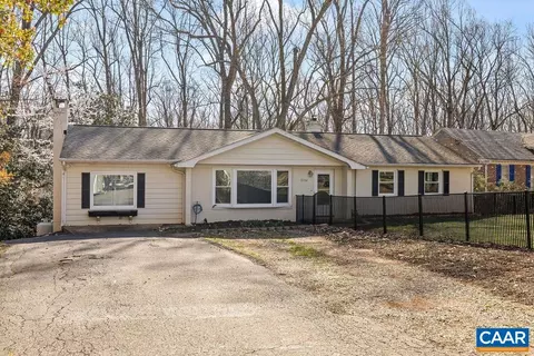 2034 Royal Oak Way, Lynchburg, VA 24503