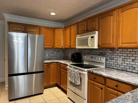 56 Meriwether Cir, Stuarts Draft, VA 24477 photo 7