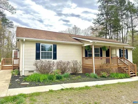 4654 Thomas Jefferson Pkwy, Palmyra, VA 22963