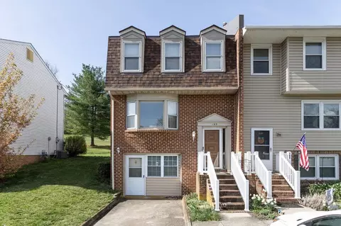 163 Wakefield Pl, Harrisonburg, VA 22801