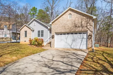 132 Page Ct, Mcgaheysville, VA 22840