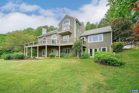 888 Wolf Trap Rd, Charlottesville, VA 22911