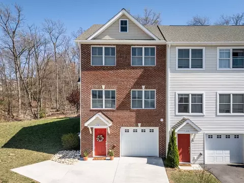 2208 Deyerle Ave, Harrisonburg, VA 22801