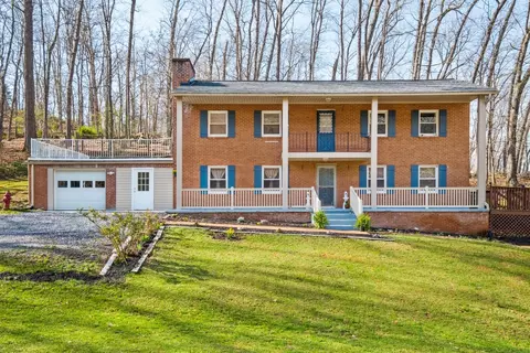 3830 Old Furnace Rd, Harrisonburg, VA 22802