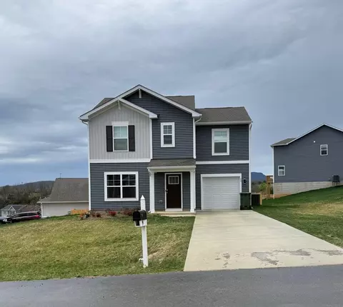 84 Pommel Ln, Lexington, VA 24450