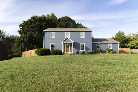 2822 Jefferson Ln, Waynesboro, VA 22980