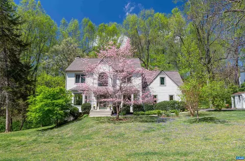 574 Shady Ln, Charlottesville, VA 22903