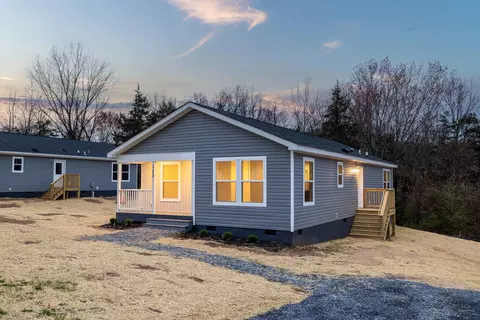 17460 Mt Pleasant Rd, Elkton, VA 22827