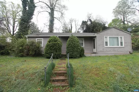 1810 Chelsea Dr, Charlottesville, VA 22903