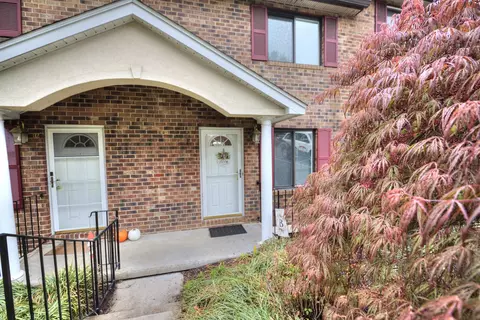 500 Winchester Ave #A11, Staunton, VA 24401