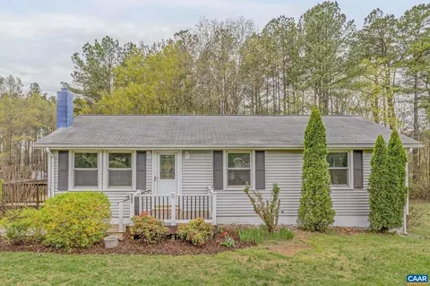 387 Zion Rd, Troy, VA 22974