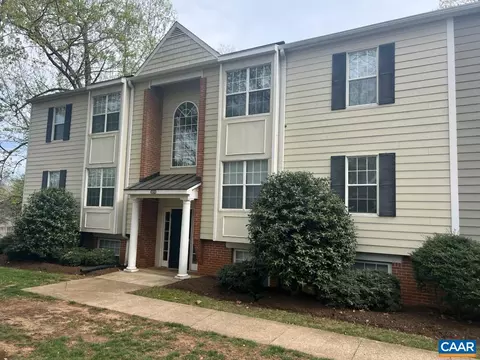 1274 Villa Ln #E, Charlottesville, VA 22901