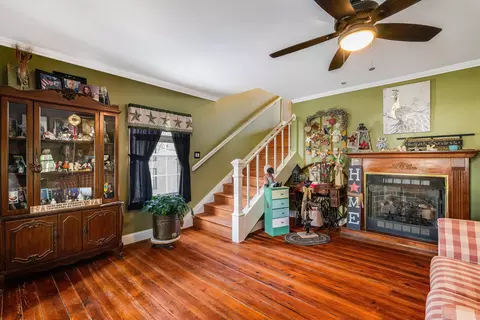 1233 Stack St, Staunton, VA 24401 photo 8