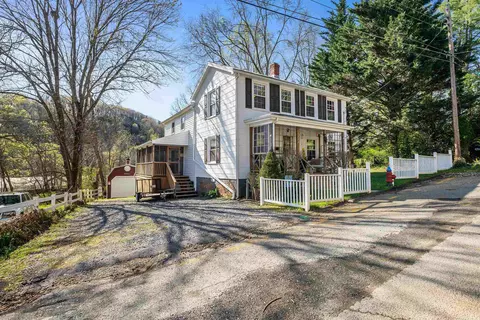 1233 Stack St, Staunton, VA 24401 photo 3