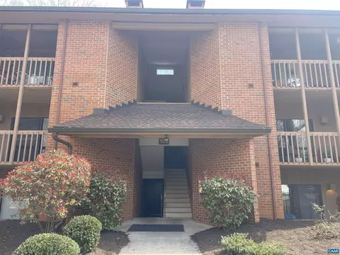 103 Turtle Creek Rd #4, Charlottesville, VA 22901