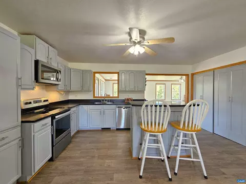 291 Riverview Dr, Buckingham, VA 23921 photo 8