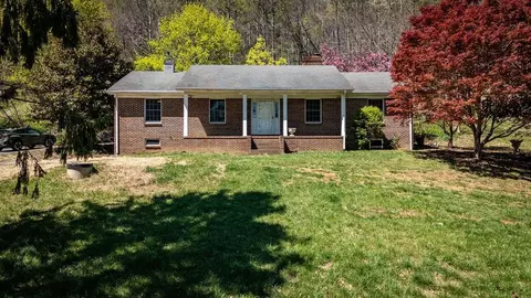557 Jerusalem Chapel Rd, Churchville, VA 24421