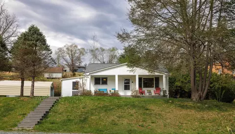 126 Anderson Ln, Lovingston, VA 22949