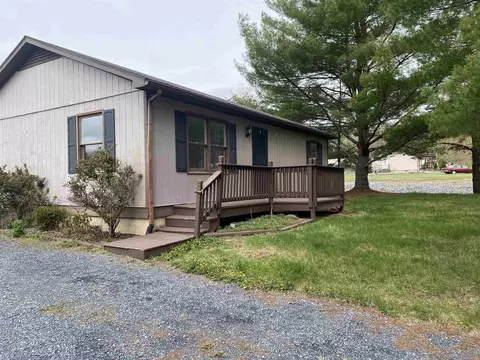 114 Brookhollow Rd, Craigsville, VA 24430