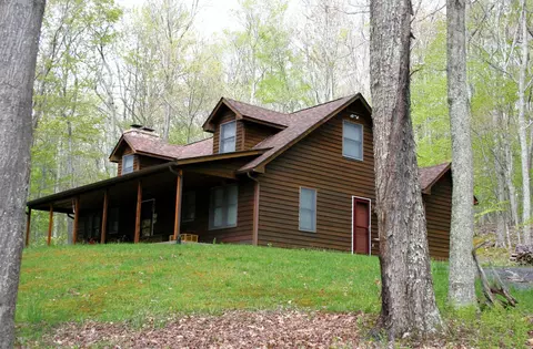6325 Blue Grass Valley Rd, Monterey, VA 24465
