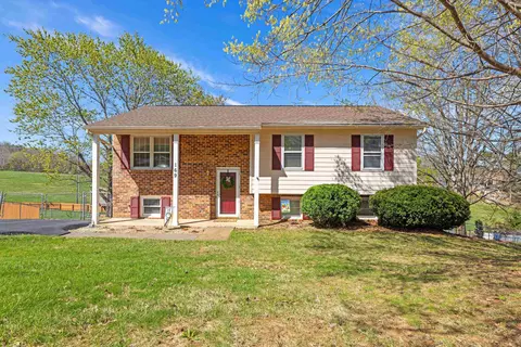 169 Mill Stone Dr, Verona, VA 24482