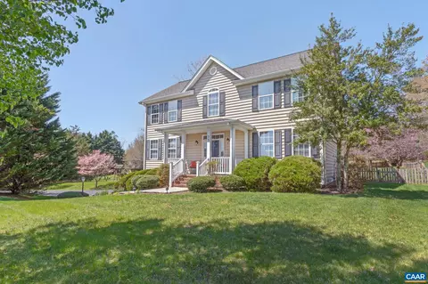55 Lake Dr, Ruckersville, VA 22968