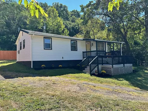 98 Spring Ln, Gladstone, VA 24553 photo 8